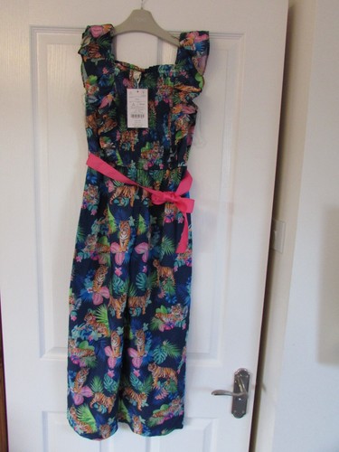 Bnwt new with - bnwt,
