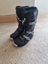 Wulf Kids Motocross Boots EU Asize 31, Brand New, Never Even Been Tried On.