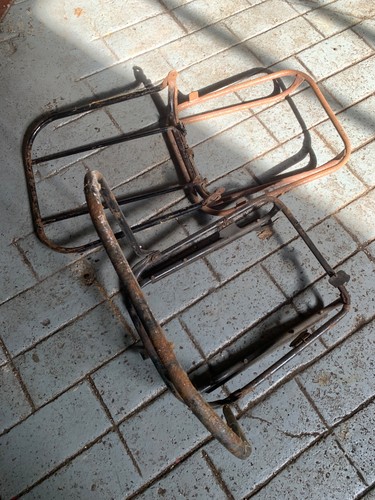 Mgb early seat frames 40 - early, £40