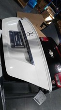 Trunk/Hatch/Tailgate 204 Type