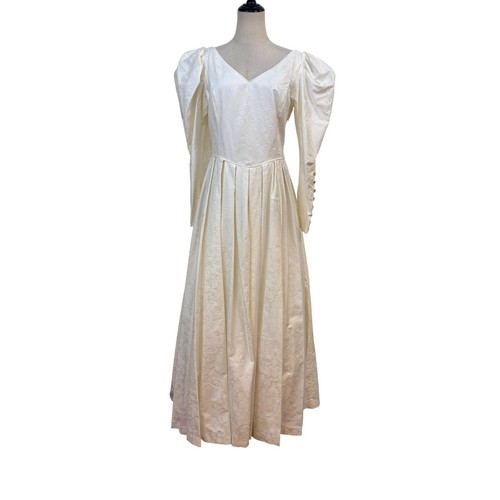 Vtg laura ashley - laura,