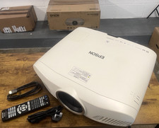 Epson EH-TW9300W 4K PRO UHD