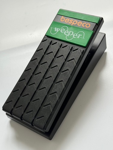 Bespeco weeper green wah - wah,