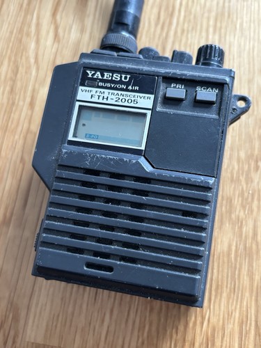 Yaesu fth 2005 - yaesu, fm