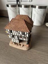 Lilliput Lane The GuildHall