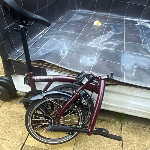 Brompton folding bike - folding, 16