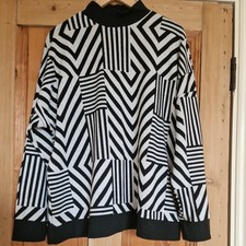 QVC Phase Eight Renatta Jacquard Top Jumper Geometric Print Black Grey Size 18