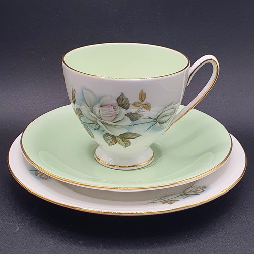Royal standard fine bone - standard,
