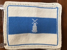 4 thick heavy hand knit place