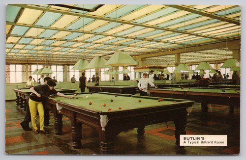 Butlin holiday camp a - camp,