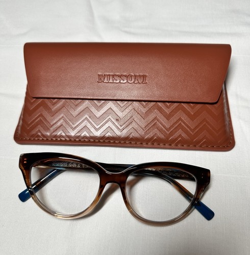 Missoni women reading - missoni,