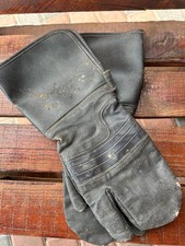 WW2. German motorcycle gloves. WWII.