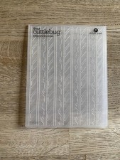 Cricut Cuttlebug - Celebrate Christmas  Embossing Folder for paper/clay crafts