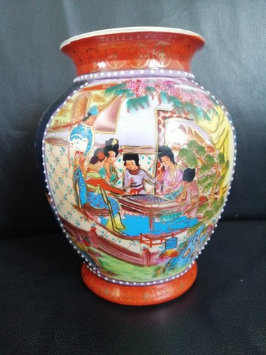 Vintage satsuma vase hand - satsuma,