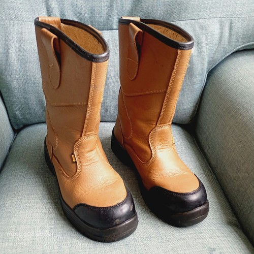 Site gravel fur lined - gravel,