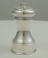 Perfect 3 ½" Silver Pepper
