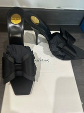 Yves Saint Laurent Saint