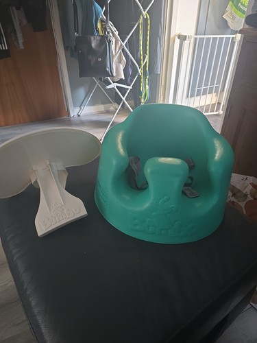 Bumbo baby seat with belt - baby,