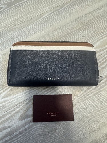 Authentic hadley purse - hadley,
