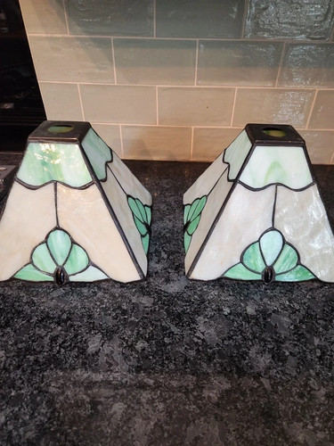 Pair vintage tiffany style - pair,