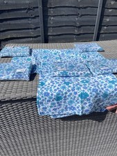 Vintage Retro Blue White