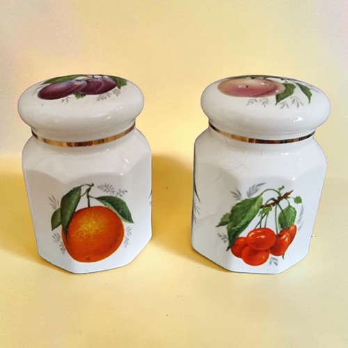 Royal worcester evesham salt - royal,