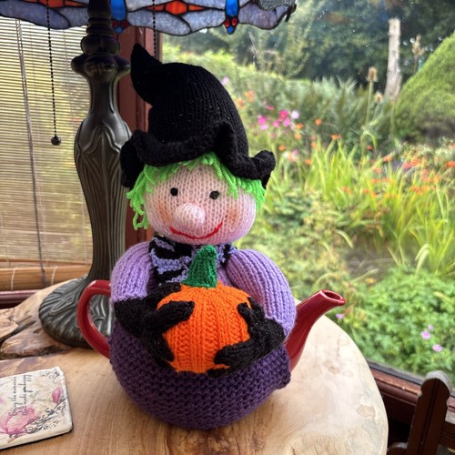 New hand knitted - new,
