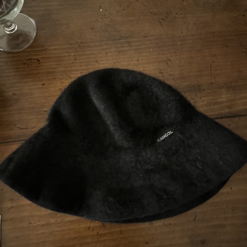 Kangol classic black faux fur - kangol,
