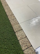 Garden edging border cream