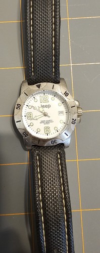 Vintage classic jeep timepiece - classic,