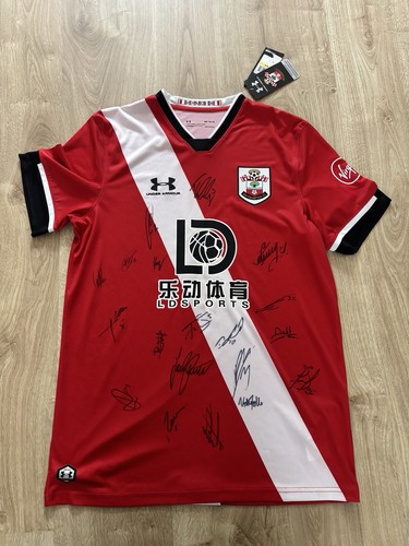 Signed southampton football - southampton,