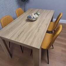 Dining Table and 4 Chairs Oak