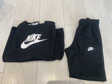 Nike Boys Black Tracksuit Set Size M