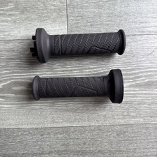 KTM 1290 Super Adventure S,Handlebar Grips, Throttle, 2017-24 P.N. 60702039100