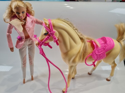 Barbie pink horse saddle - &,
