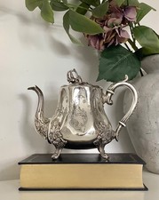Beautiful Antique Mid 19th C. Sheffield Chased Silver Plated 2 Pint Teapot c1860