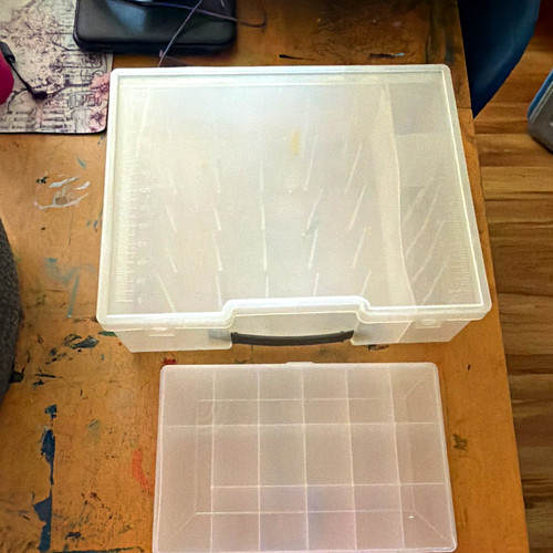 Clear plastic thread organizer - thread,