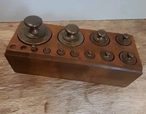 Antique brass scale - scale, weights