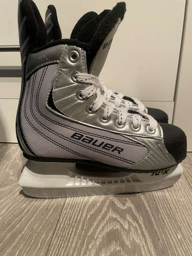 Bauer ice hockey skates - skates,