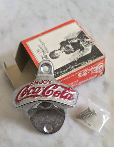 Coca cola old fashioned - fashioned, wall