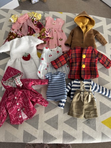 Bundle blythe doll clothes - bundle,