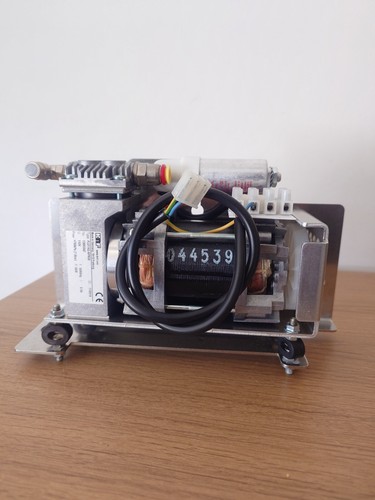 Knf oil free compressor 110v - oil,
