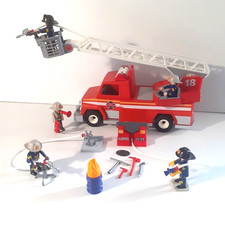 Playmobil Fire Rescue Ladder Truck 5682 +Fire Rescue 5651 USA Firefighters Extra