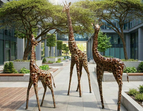 Life size metal - metal, giraffe