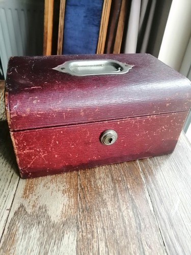 Antique jewellery box - box, great