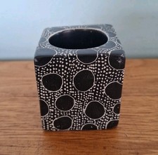 Besmo hand carved kenya - hand,