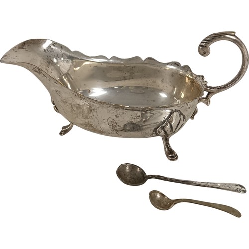Silver plated gravy boat with - silver,