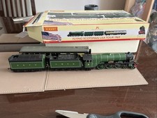 Hornby R2953 OO Gauge Flying