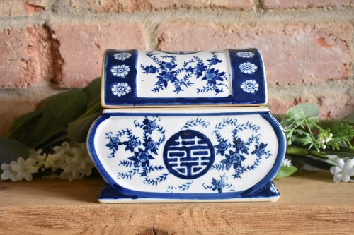 Oriental blue and white - oriental,