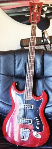 Hagstrom bass guitar - bass, 1967